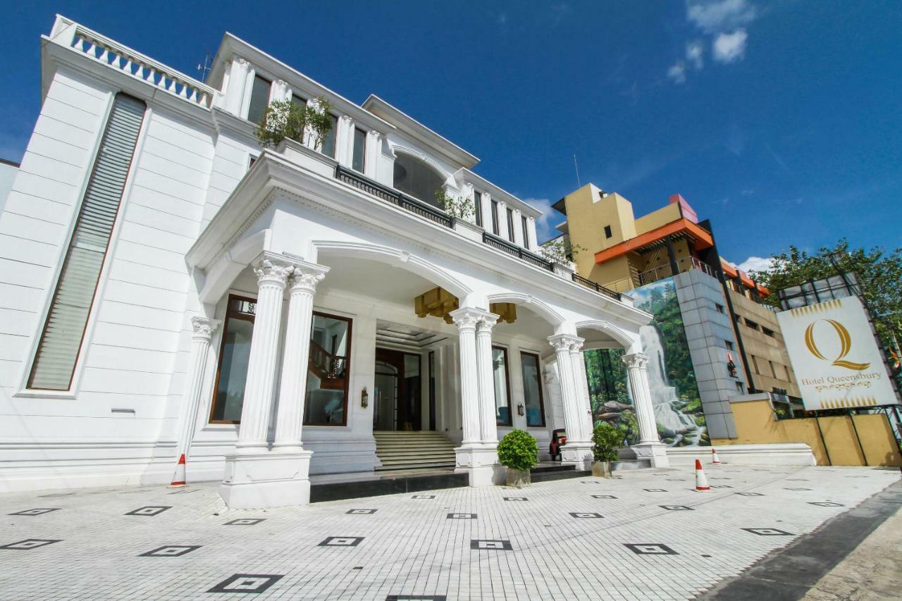 Hotel Queensbury Malabe Kaduwela Eksteriør bilde